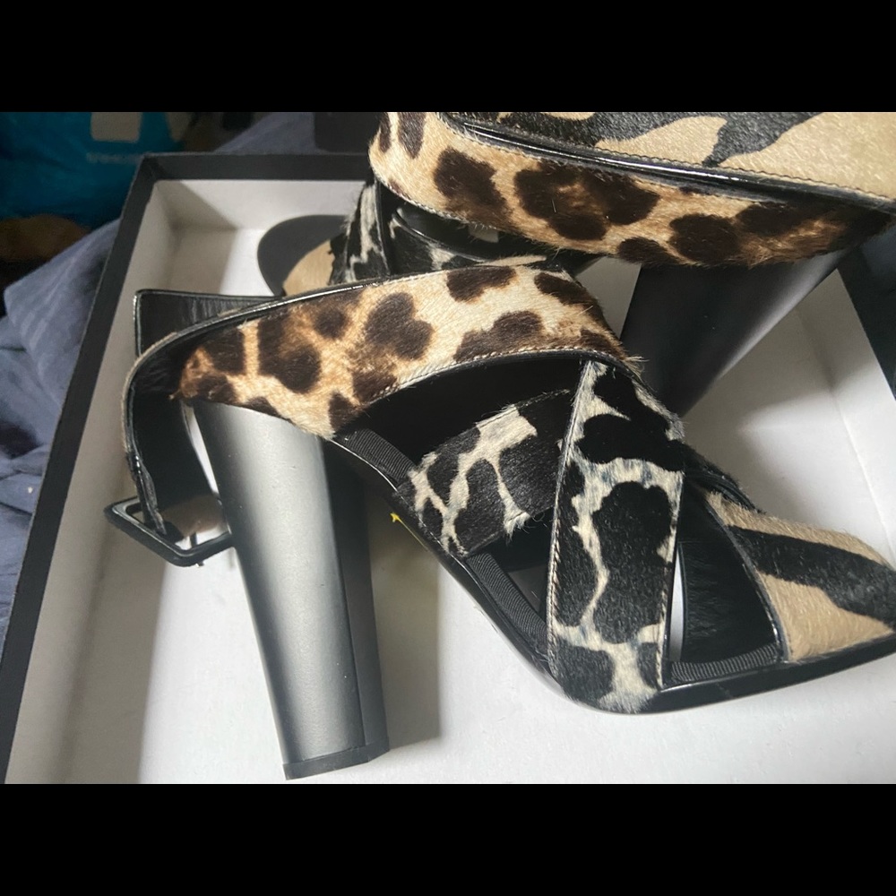 Giuseppe Zanotti pony natural crisscross sandals